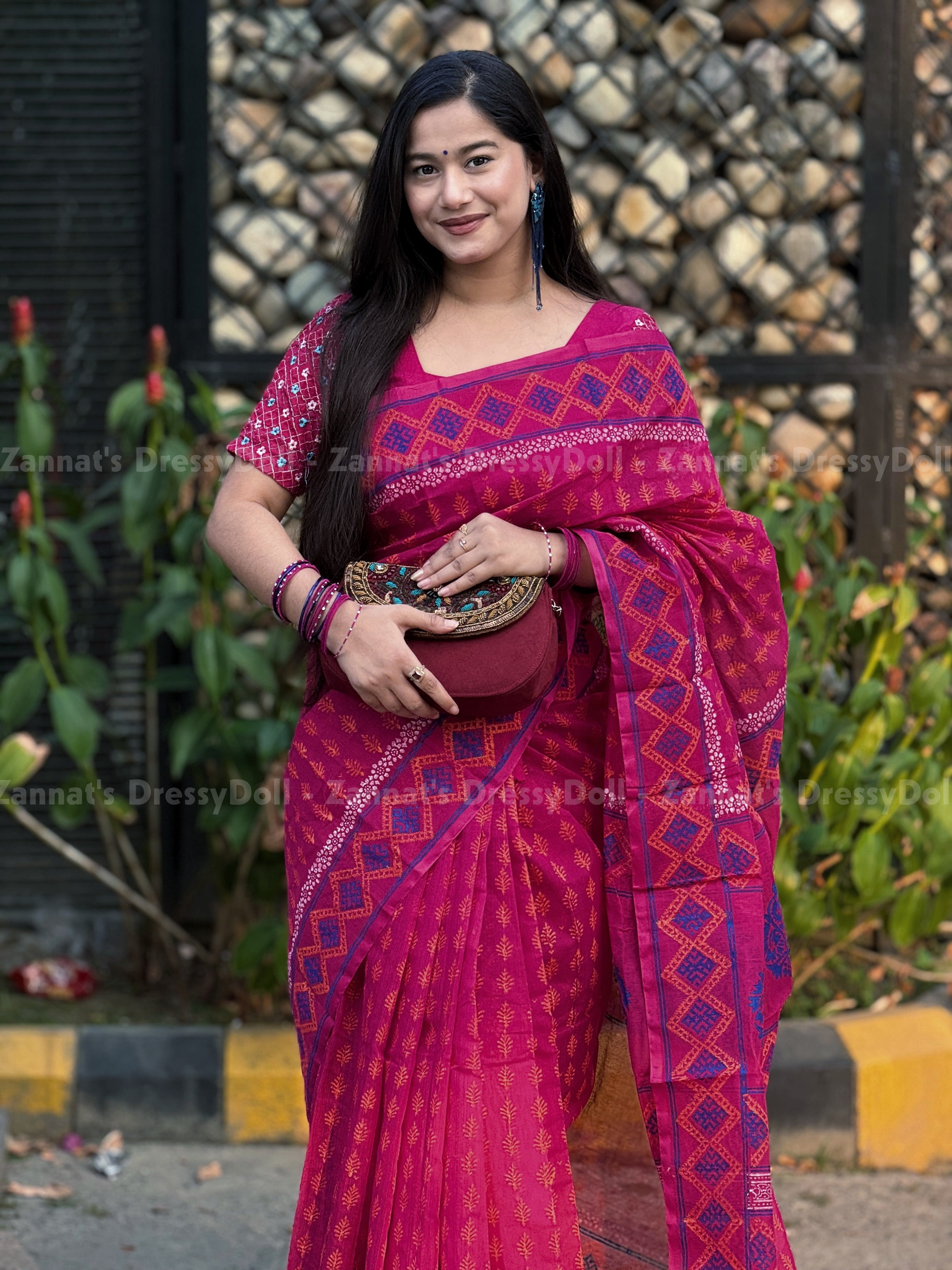 হাফসিল্ক শাড়ি
