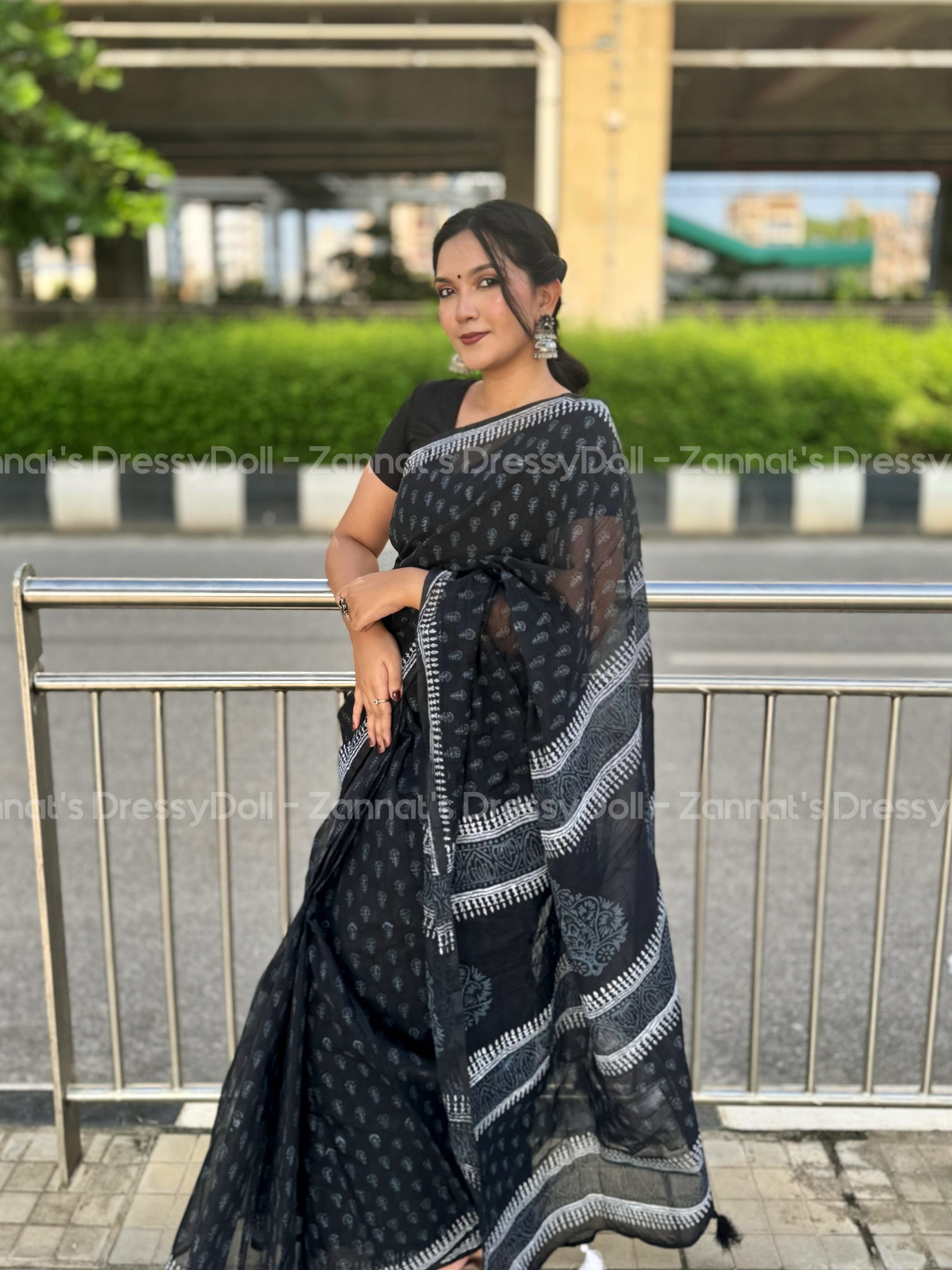 হাফসিল্ক শাড়ি