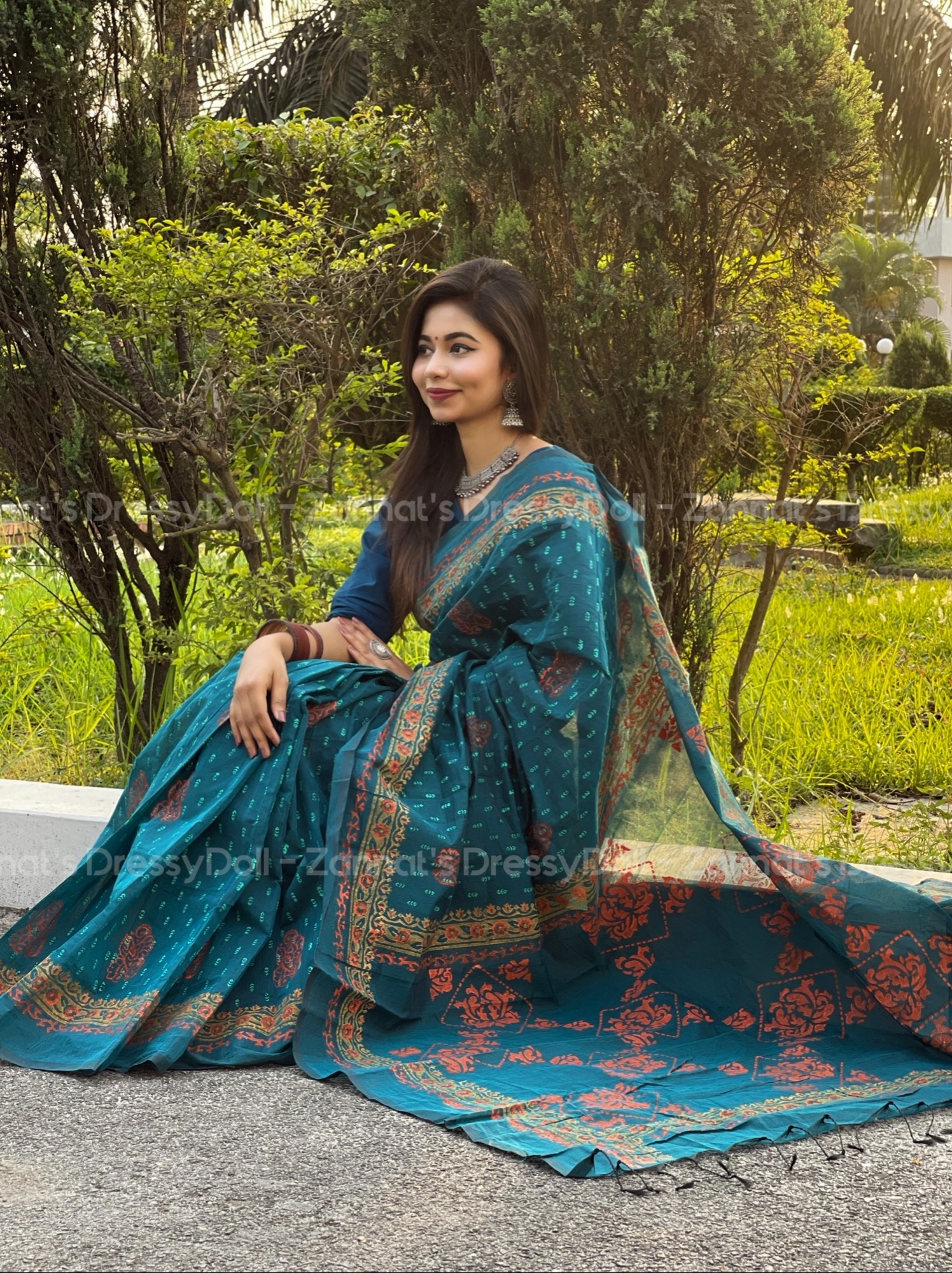 হাফসিল্ক শাড়ি