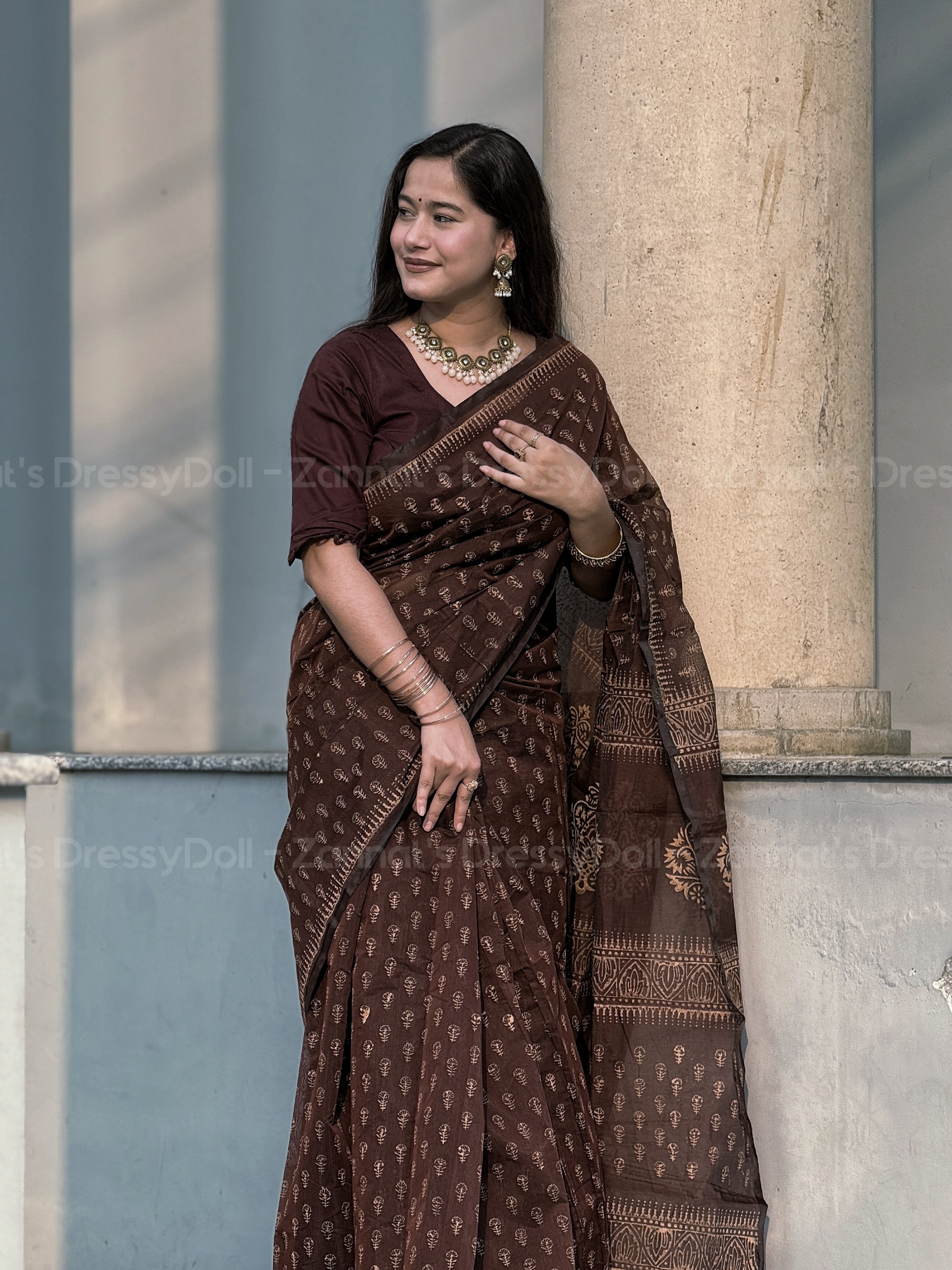 হাফসিল্ক শাড়ি