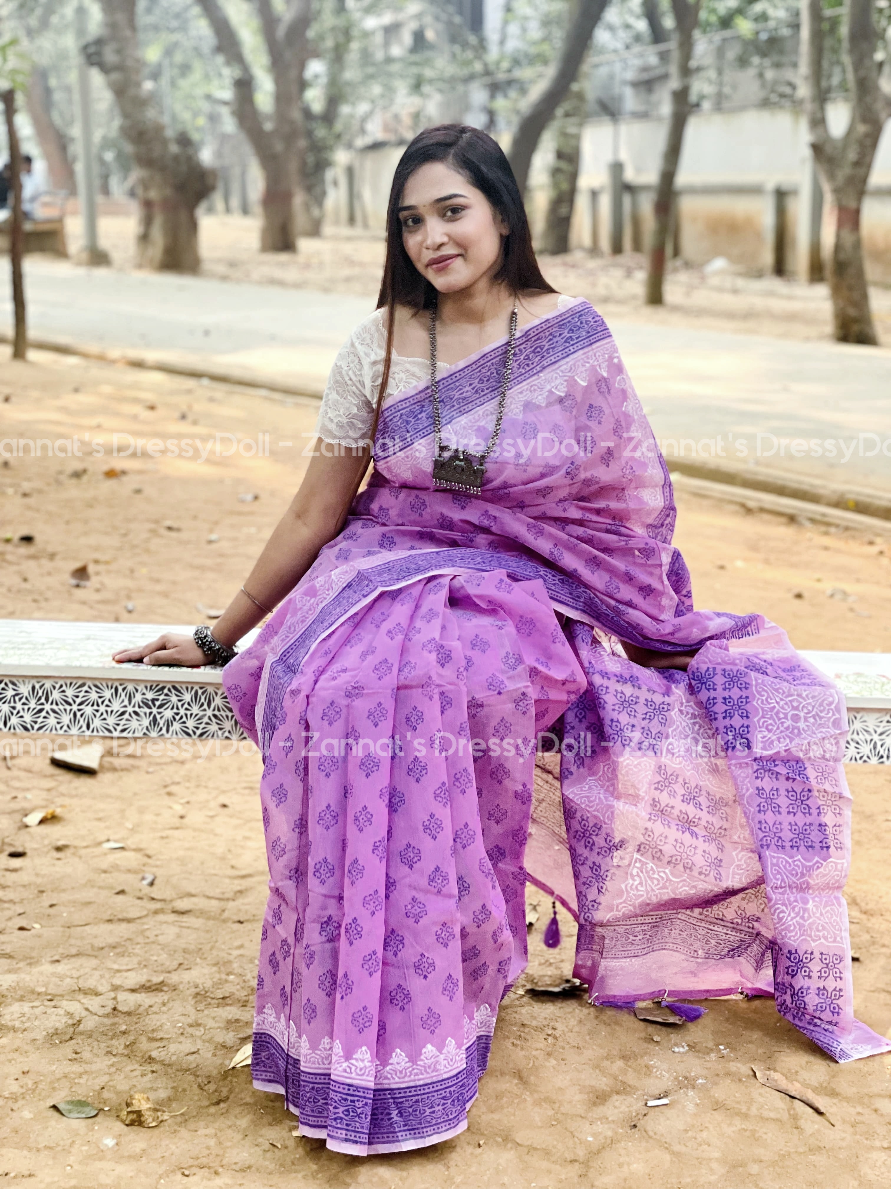 হাফসিল্ক শাড়ি