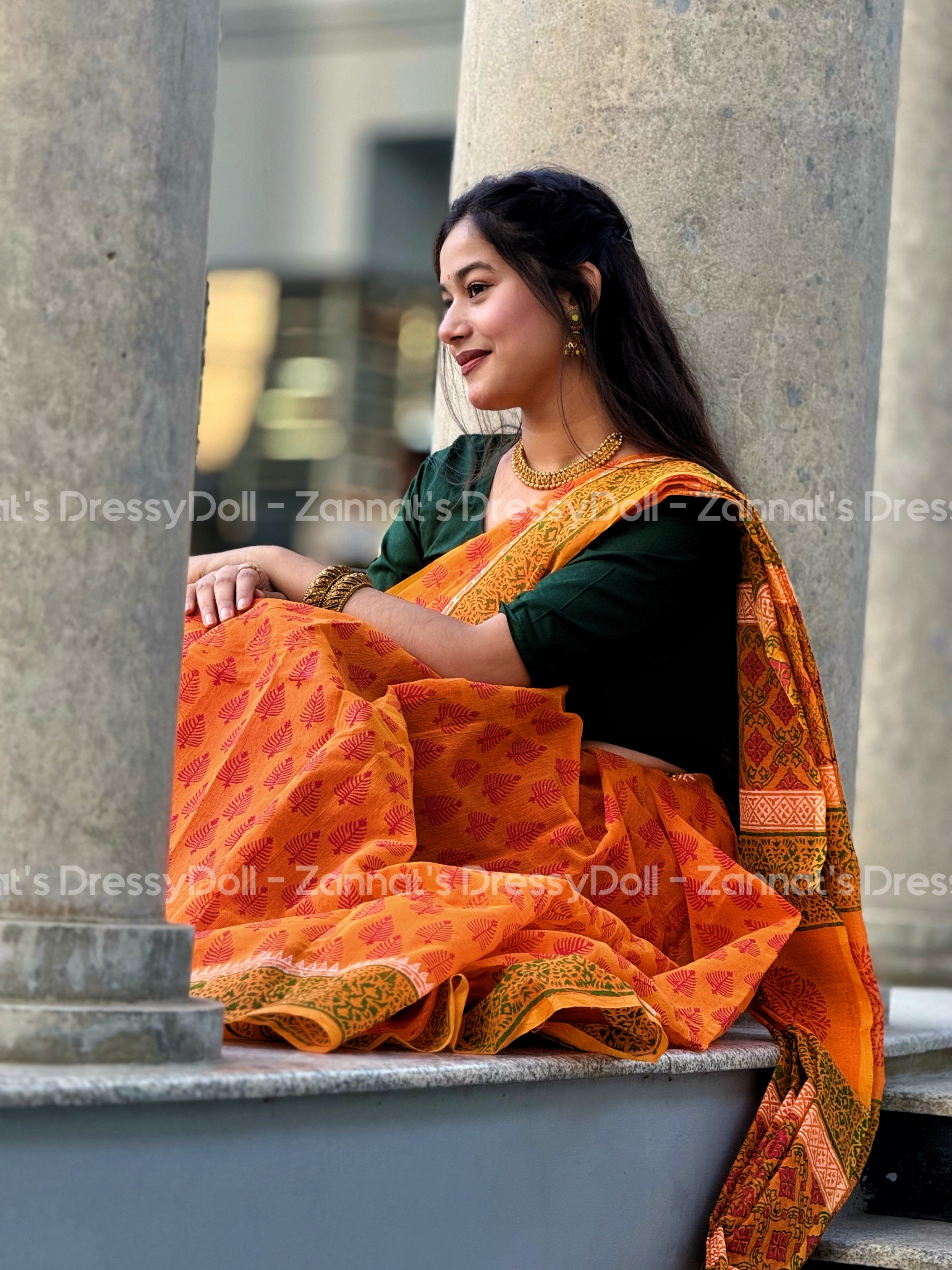 হাফসিল্ক শাড়ি