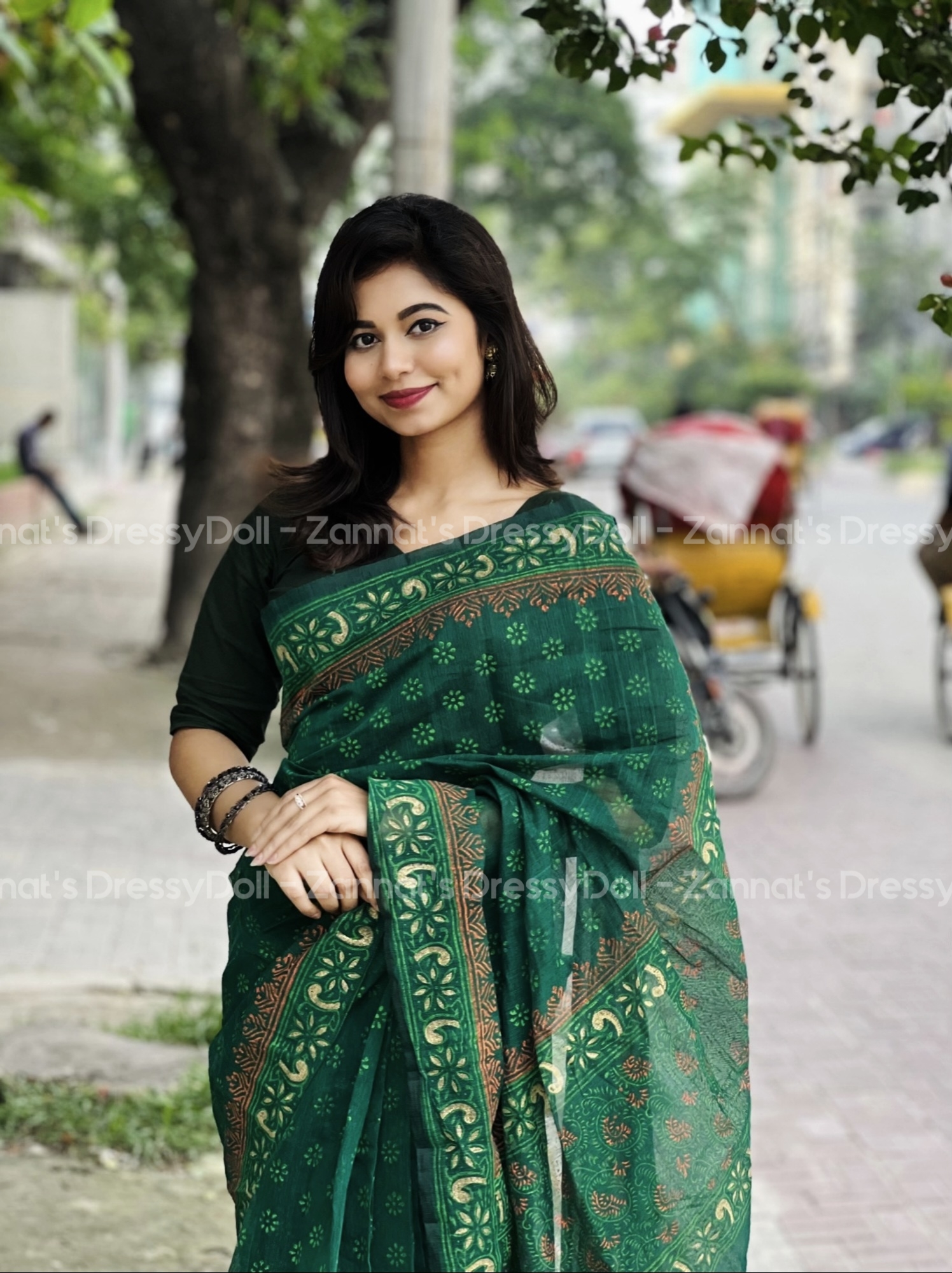 হাফসিল্ক শাড়ি